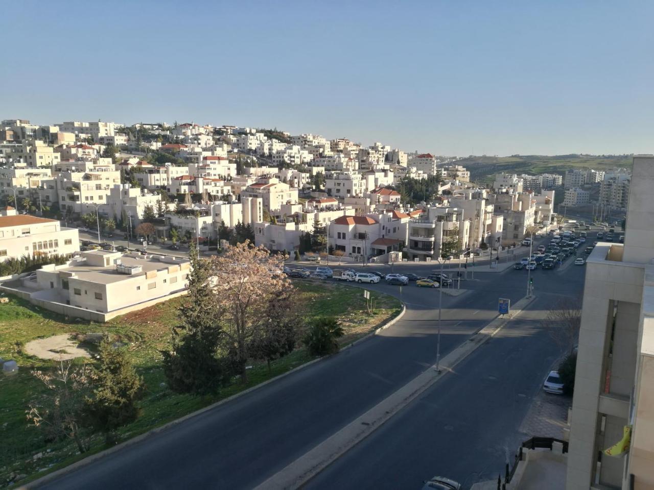 Dair Ghbar Gate Apartments Amman Eksteriør bilde